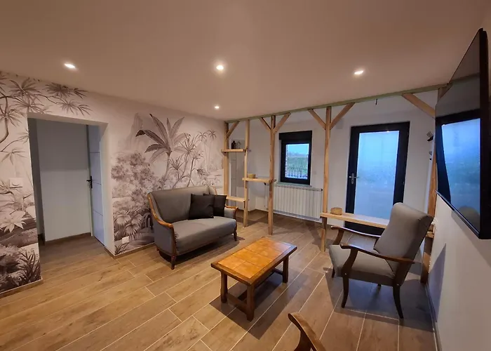 Chez Les Rene Monetay-sur-Loire