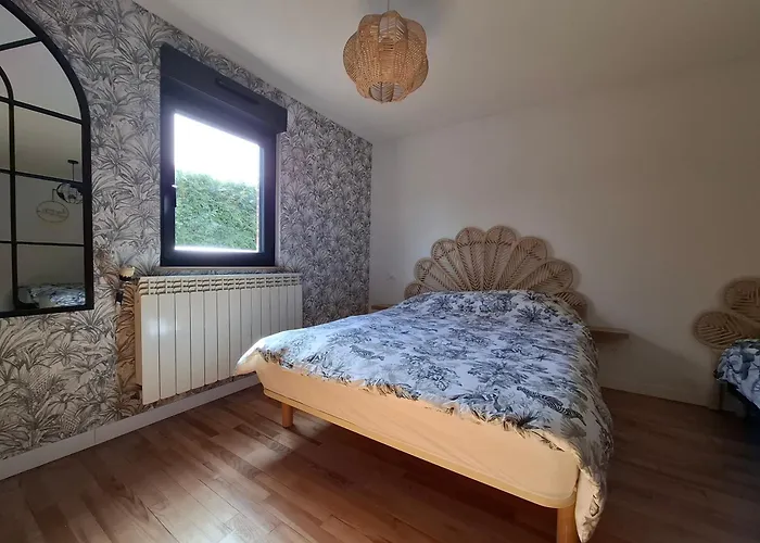 Holiday home Chez Les Rene