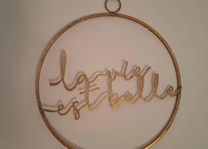 Chez Les Rene Holiday home Monetay-sur-Loire