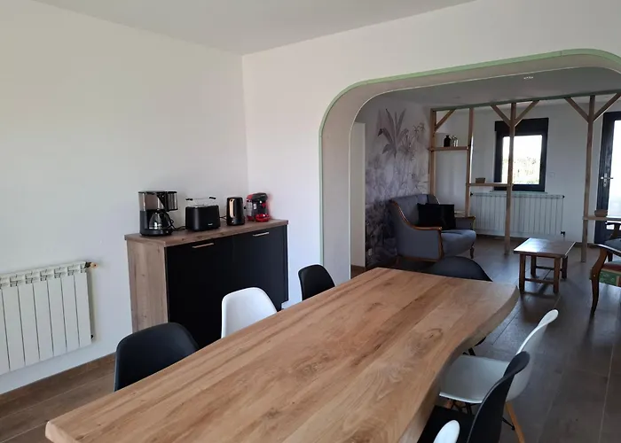 Holiday home Chez Les Rene